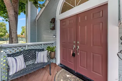 377 E 2nd Street, Benicia, CA 94510 - Photo 3