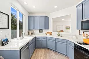 5281 Trophy Dr, Green Valley, CA 94534 - Photo 5
