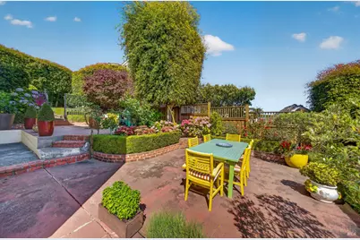 2350 Paradise Drive, Tiburon, CA 94920 - Photo 31