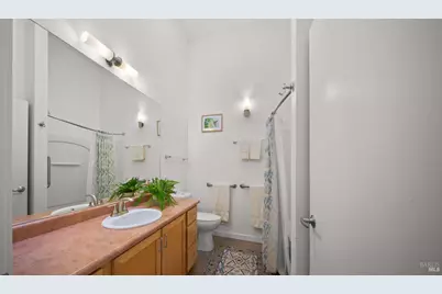 1346 Yulupa Avenue #B, Santa Rosa, CA 95405 - Photo 13