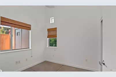 1346 Yulupa Avenue #B, Santa Rosa, CA 95405 - Photo 17