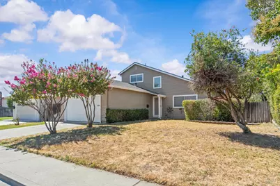 1086 Mockingbird Lane, Fairfield, CA 94533 - Photo 3