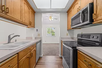 1086 Mockingbird Lane, Fairfield, CA 94533 - Photo 17