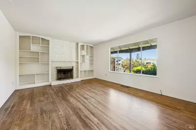 516 Oak Lake Avenue, Santa Rosa, CA 95409 - Photo 7