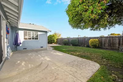 1005 Winters Way, Suisun City, CA 94585 - Photo 33