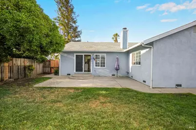 1005 Winters Way, Suisun City, CA 94585 - Photo 19
