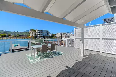22 Mooring Road, San Rafael, CA 94901 - Photo 15