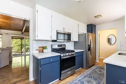 2827 Marlow Road, Santa Rosa, CA 95403 - Photo 9