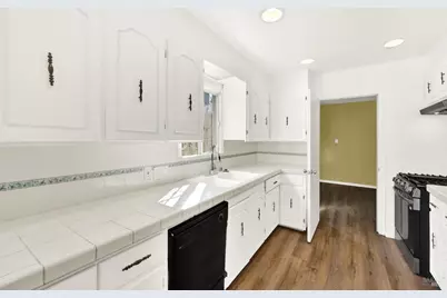 7608 Arthur Street, Oakland, CA 94605 - Photo 15