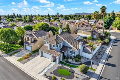 754 Roscommon Drive, Vacaville, CA 95688 - Photo 5