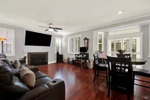 754 Roscommon Dr, Vacaville, CA 95688 - Photo 27