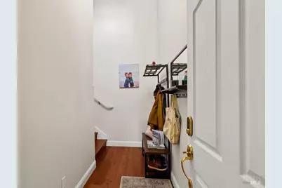1041 McClelland Drive, Windsor, CA 95492 - Photo 5