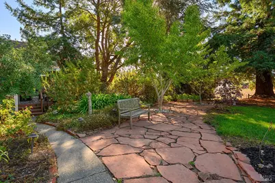 690 Palm Avenue, Penngrove, CA 94951 - Photo 43
