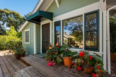 690 Palm Avenue, Penngrove, CA 94951 - Photo 9