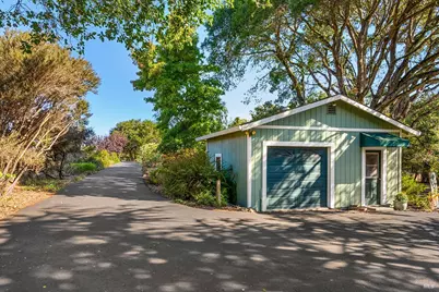690 Palm Avenue, Penngrove, CA 94951 - Photo 5