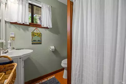 690 Palm Avenue, Penngrove, CA 94951 - Photo 53