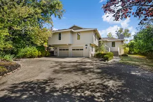 4702 Hillsboro Cir, Santa Rosa, CA 95405 - Photo 3