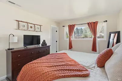 1294 Yokayo Court, Ukiah, CA 95482 - Photo 15