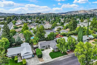 506 Crestview Drive, Vacaville, CA 95688 - Photo 3