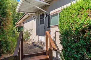 105 Glenoak Ct, Santa Rosa, CA 95409 - Photo 9