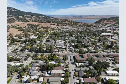 1041 3rd Street, Novato, CA 94945 - Photo 13