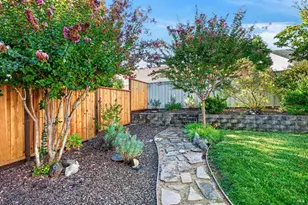 109 Del Webb Dr, Cloverdale, CA 95425 - Photo 25
