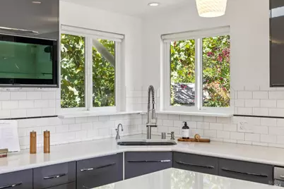 115 Santa Cruz Avenue, San Anselmo, CA 94960 - Photo 25