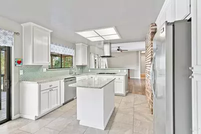 1260 Sequoia Plaza, Ukiah, CA 95482 - Photo 9