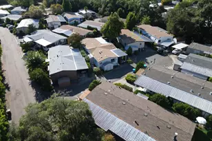 184 Mosscreek Ct, Santa Rosa, CA 95409 - Photo 13