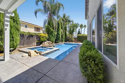 3034 W Clinton Court, Visalia, CA 93291 - Photo 1