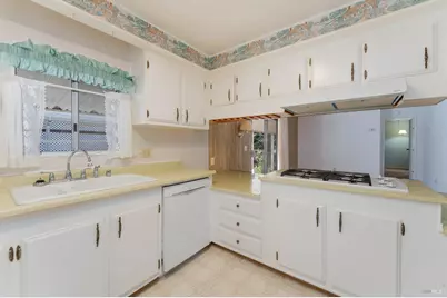 10755 Mobile Village Way #23, Willits, CA 95490 - Photo 7