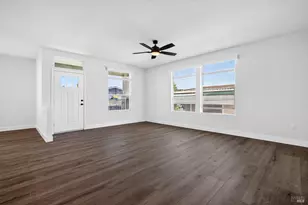 41 Estrella Dr, Santa Rosa, CA 95403 - Photo 3