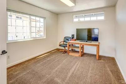 262 Carlisle Way, Benicia, CA 94510 - Photo 23