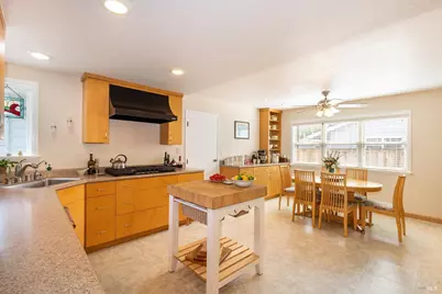 204 Sutter Street, Petaluma, CA 94954 - Photo 5