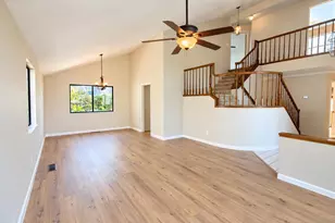 207 Loch Lomond Dr, Vacaville, CA 95687 - Photo 7