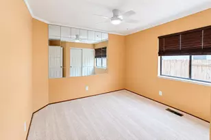 207 Loch Lomond Dr, Vacaville, CA 95687 - Photo 5