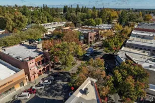207 Loch Lomond Dr, Vacaville, CA 95687 - Photo 17