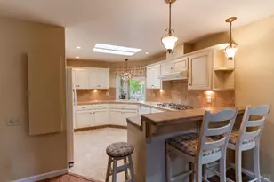 8 Cabana Ct, Ukiah, CA 95482 - Photo 5