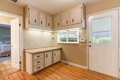 8 Cabana Court, Ukiah, CA 95482 - Photo 17