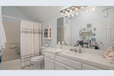 18 Bay Tree Court, Cotati, CA 94931 - Photo 25
