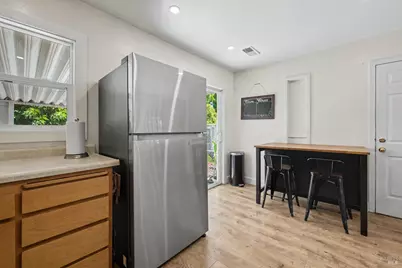 14 Bellevue Avenue, Napa, CA 94558 - Photo 11