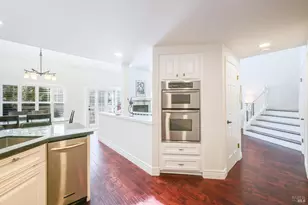 557 Biscayne Dr, San Rafael, CA 94901 - Photo 19