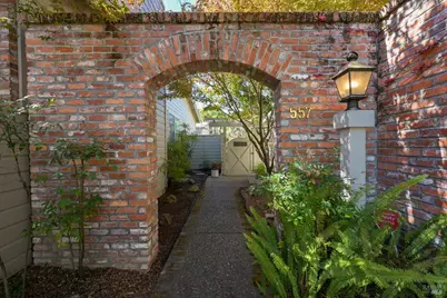 557 Biscayne Drive, San Rafael, CA 94901 - Photo 31