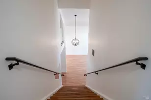 457 Violet Rd, Hercules, CA 94547 - Photo 25