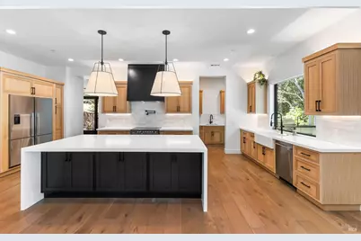 794 Los Olivos Road, Santa Rosa, CA 95404 - Photo 17