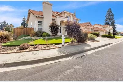 231 Sungate Court, Vacaville, CA 95688 - Photo 37