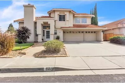 231 Sungate Court, Vacaville, CA 95688 - Photo 1