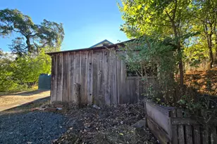 20851 Locust St, Willits, CA 95490 - Photo 23