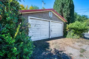 12395 Sir Francis Drake Blvd, Inverness, CA 94956 - Photo 39