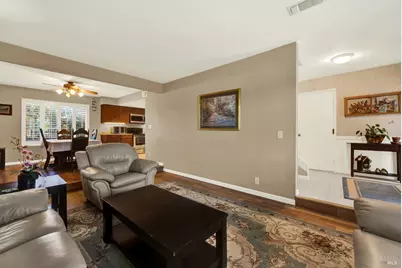 160 Clayton Circle, Vacaville, CA 95687 - Photo 7
